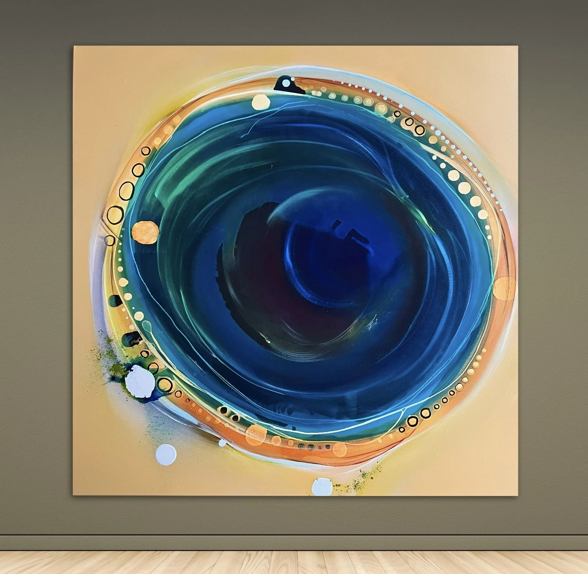 EMERALD EYE (2)